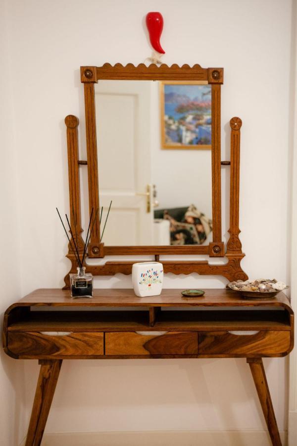 Museum Luxury Suites Napoli Ngoại thất bức ảnh