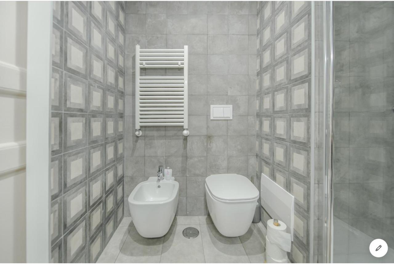 Museum Luxury Suites Napoli Ngoại thất bức ảnh